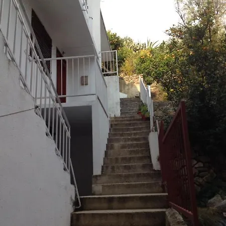 Apartments By The Sea Podgora, Makarska - 11888 *