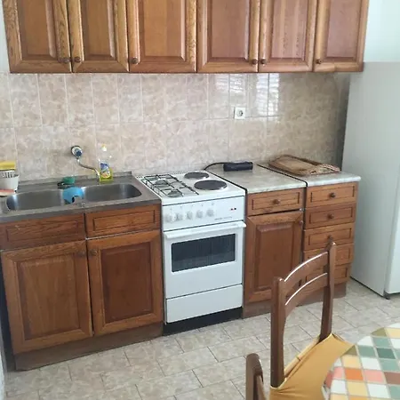 Apartment Apartments By The Sea Podgora, Makarska - 11888